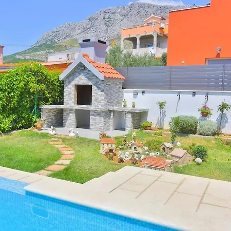 Villa Rita With Pool *